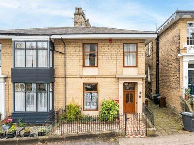 House for sale in Baildon, Bradford