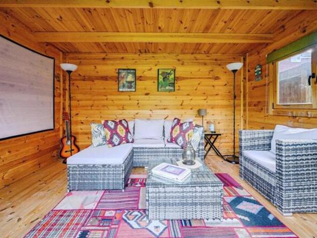 Farm for sale in Batchworth, Hertfordshire