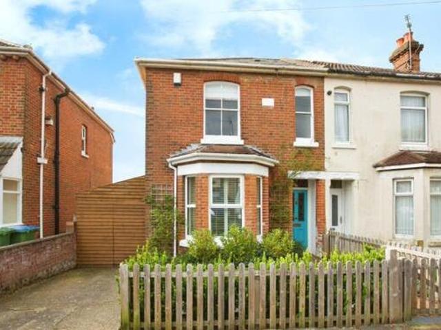 House for sale in Barton Stacey, Hampshire