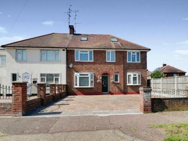 House for sale in Southend-on-Sea, Alton Barnes