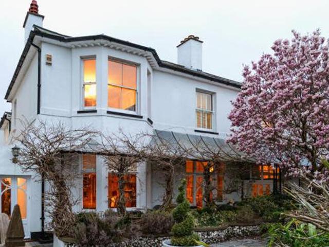 House for sale in Southend-on-sea