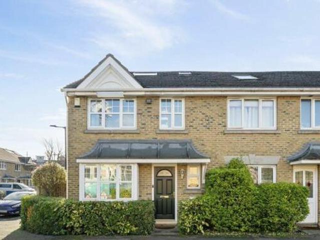 House for sale in Lyons, Greater London