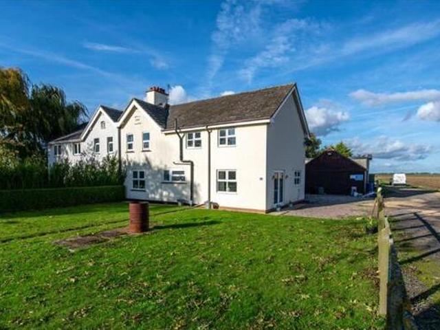 House for sale in Spalding, South Holland