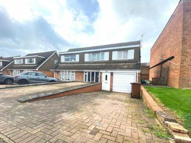 House for sale in Northampton, Northamptonshire