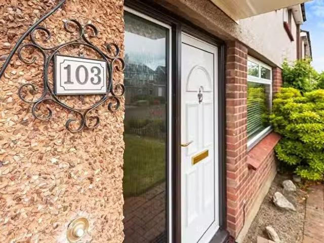 House for sale in Linlithgow Bridge