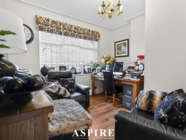 Farm for sale in Alton Barnes