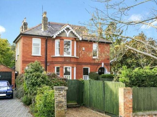 House for sale in Isleworth, Greater London