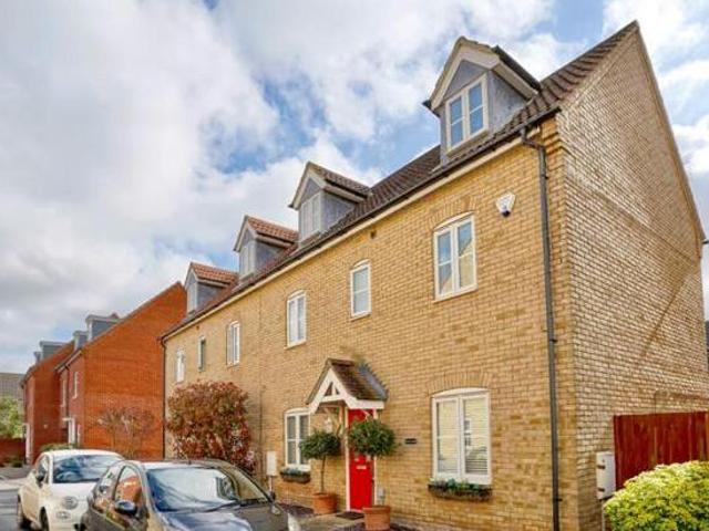 House for sale in Lyons, Greater London