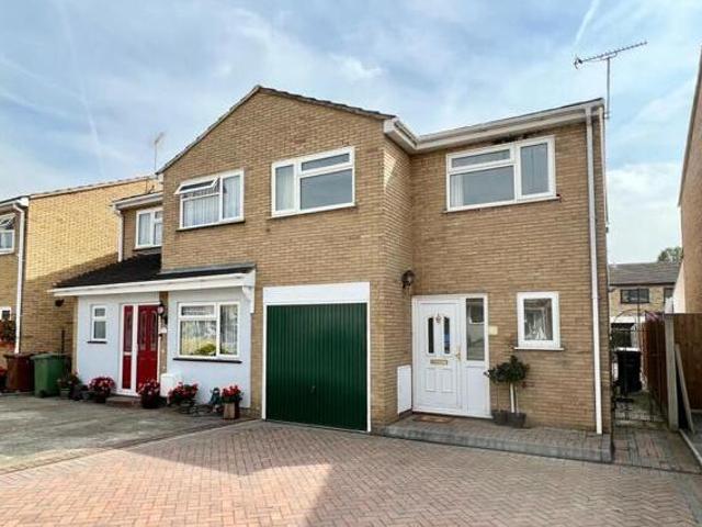 House for sale in Lyons, Greater London