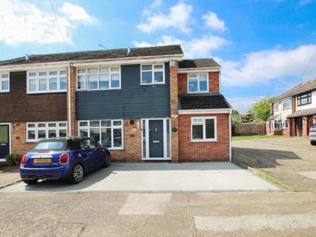 House for sale in Lyons, Greater London