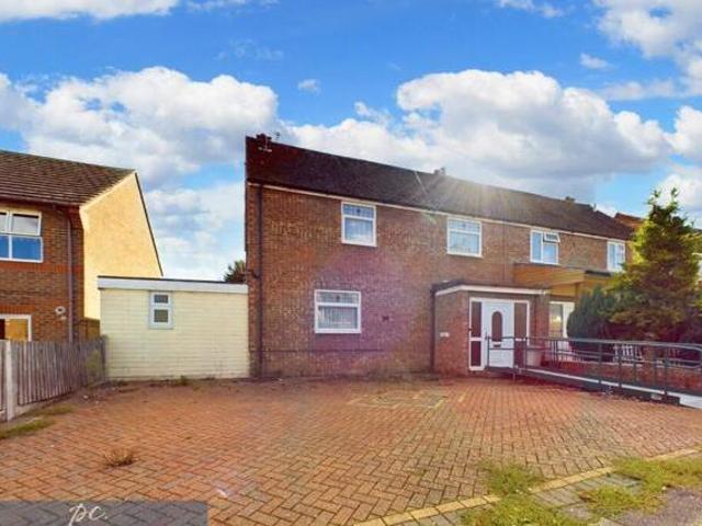 House for sale in Lyons, Greater London