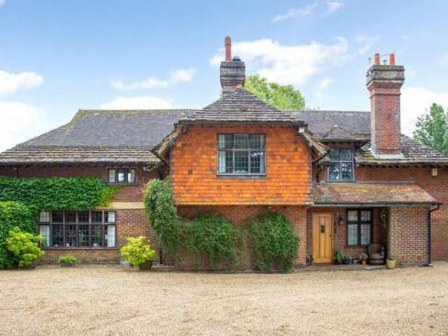 House for sale in Horsham, West Sussex
