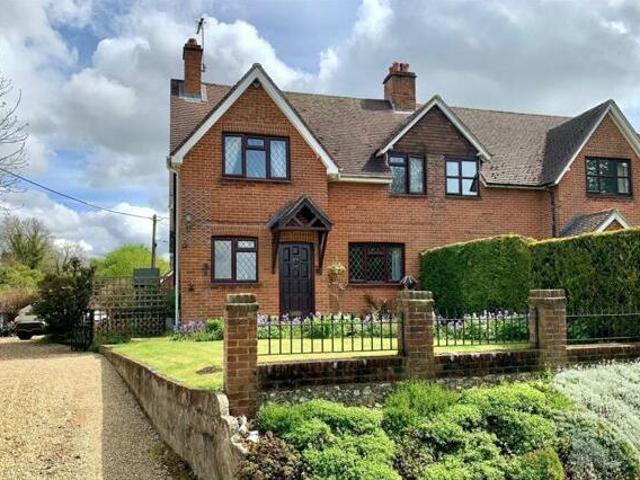 House for sale in Barton Stacey, Hampshire