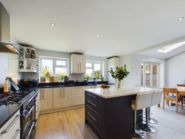 House for sale in Stone, Baswich