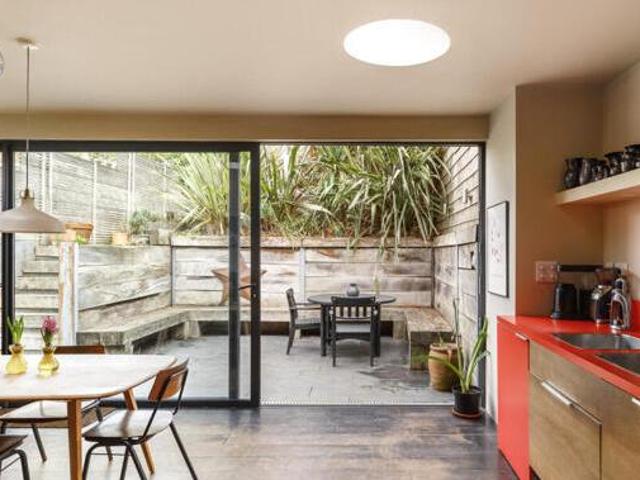 House for sale in Thrupp, School House