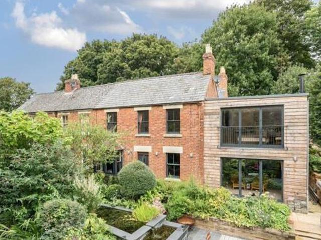 House for sale in Stroud, School House