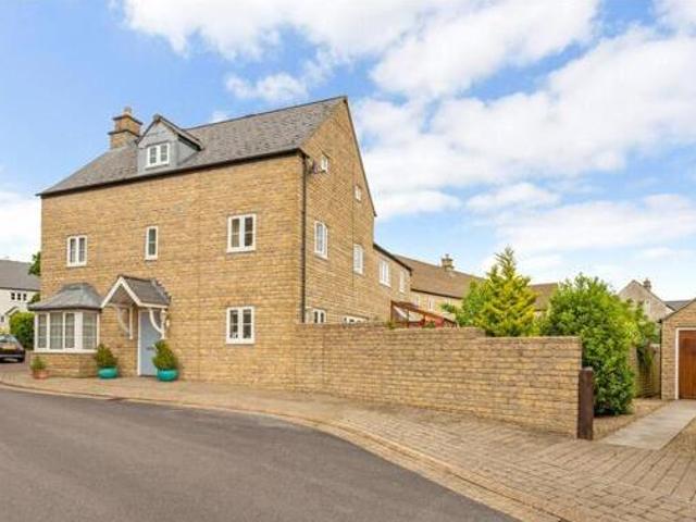 House for sale in Hampton Green, Stroud