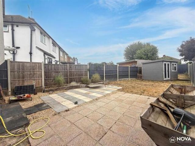 Farm for sale in Spring Park, Luton