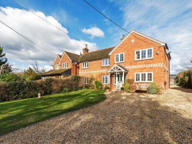 House for sale in Tadley, Basingstoke and Deane