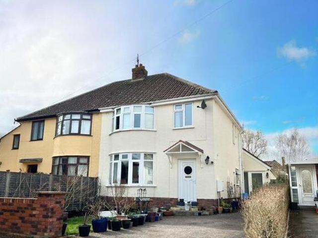House for sale in Dowslands, Taunton