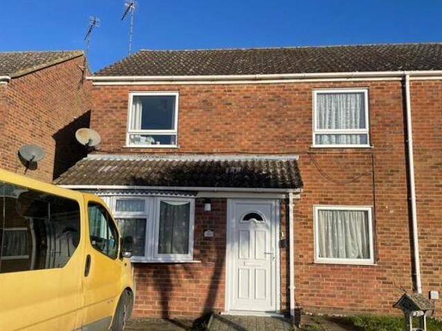 House for sale in Lyons, Greater London