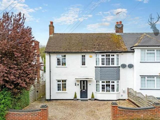 House for sale in Epping