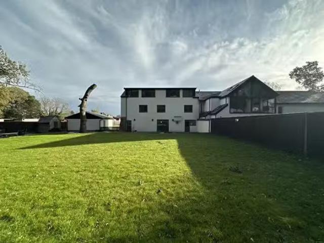 House for sale in Irby