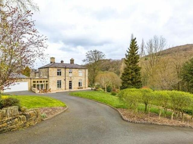 House for sale in Holmfirth, West Yorkshire