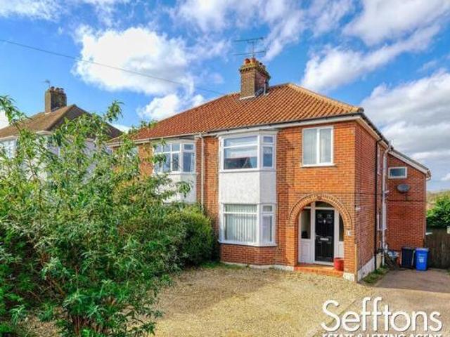House for sale in East Bank, Norfolk