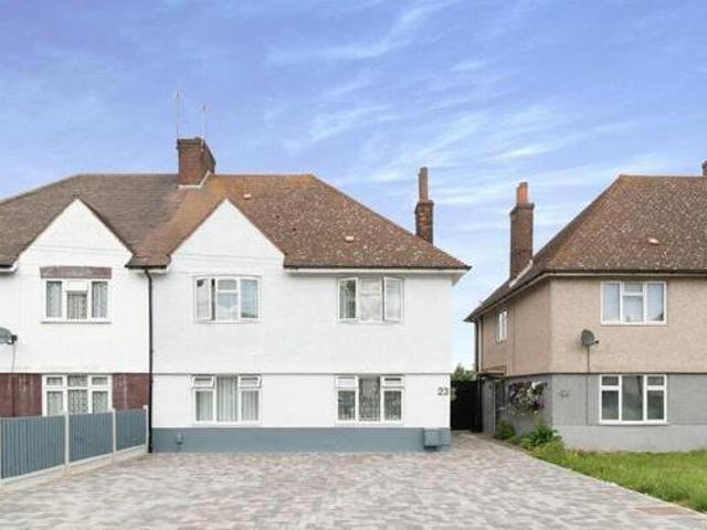 House for sale in Tilbury, Essex