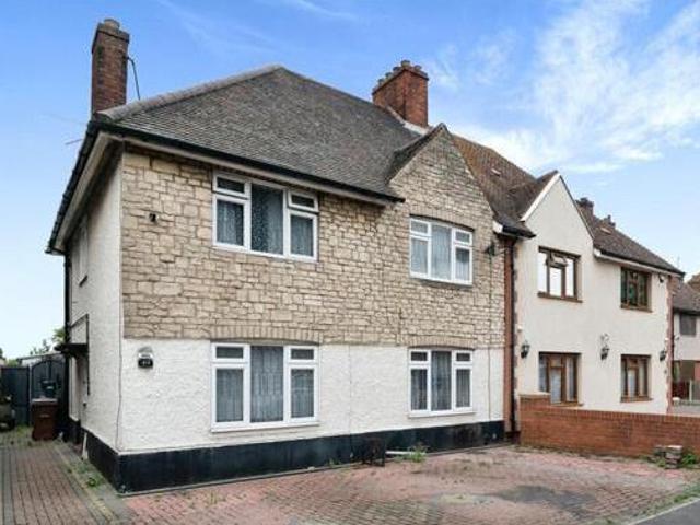 House for sale in Tilbury, Essex