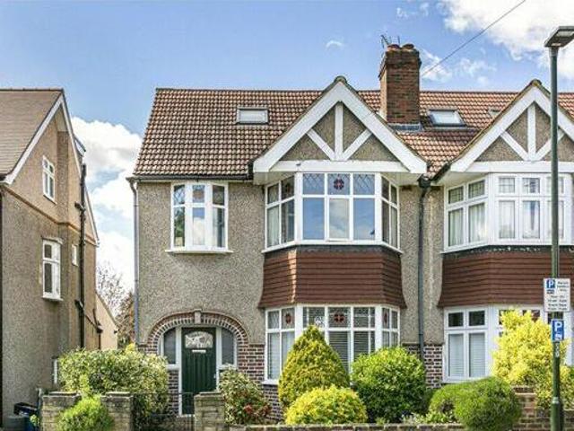 House for sale in Twickenham, Greater London