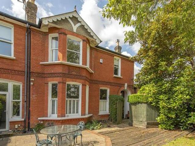 House for sale in Twickenham, Greater London