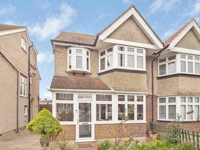 House for sale in Twickenham, Greater London
