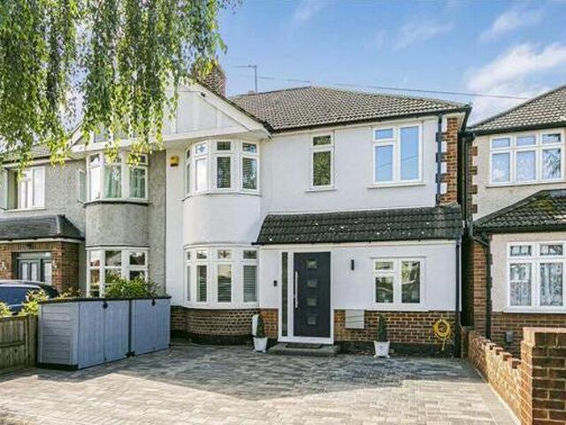 House for sale in Twickenham, Greater London