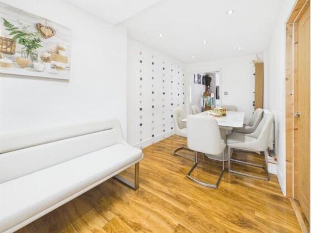 Farm for sale in Holybrook, Reading