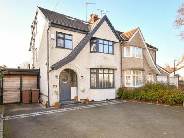House for sale in Lyons, Greater London
