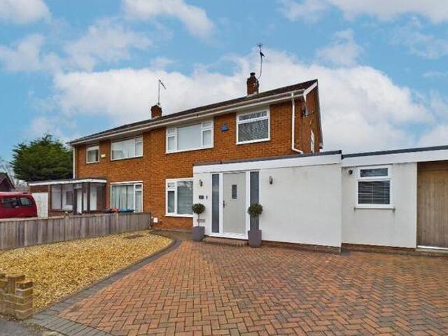 House for sale in Upton-by-Chester, Two Mills