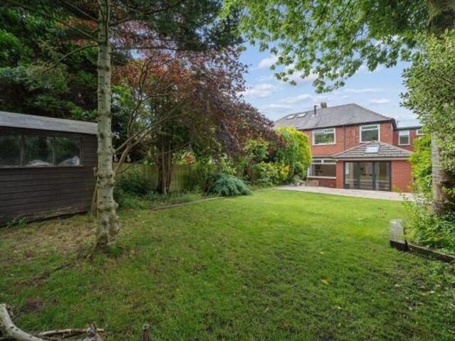 Farm for sale in Markland Hill, Lee Bank