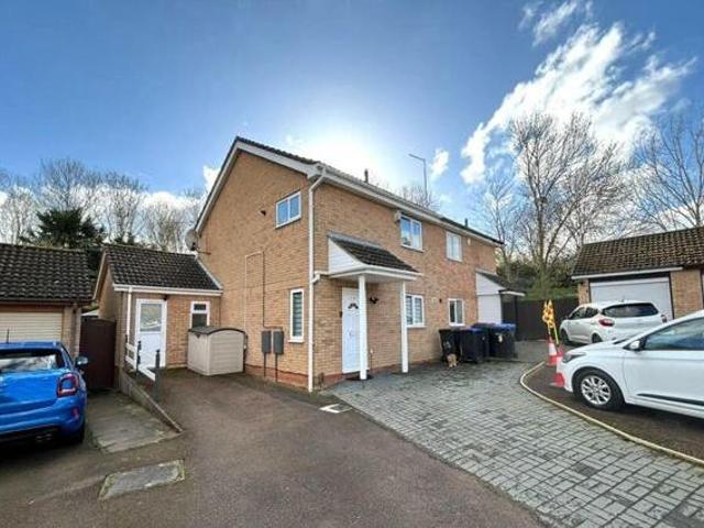 House for sale in Northampton, Northamptonshire