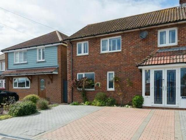 House for sale in Middle Deal, Ash