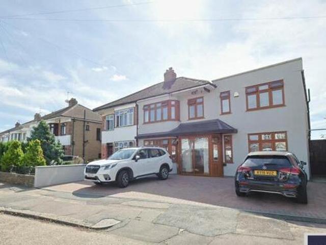House for sale in Broxbourne, Hertfordshire