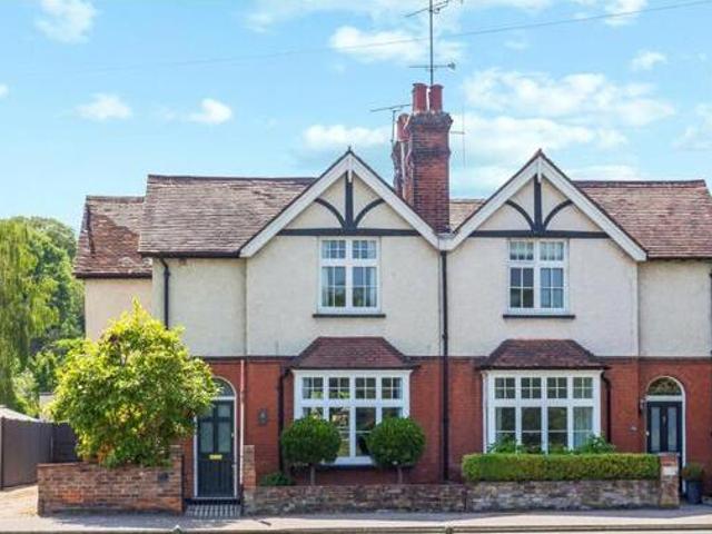 House for sale in Great Amwell, East Hertfordshire
