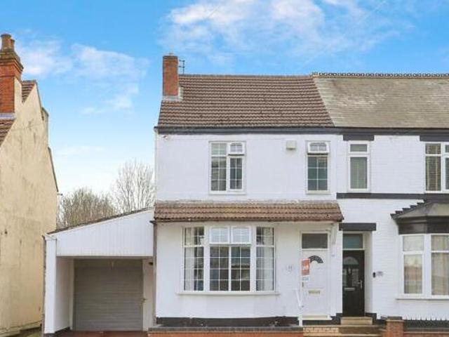 House for sale in Wednesfield, West Midlands