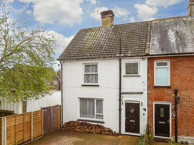 House for sale in Surrey, England