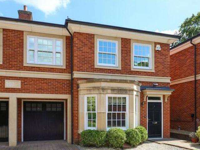 House for sale in Blackhills, Surrey