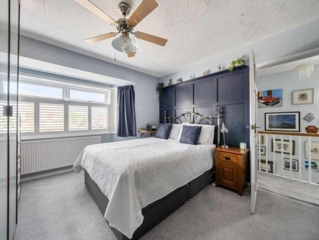 Farm for sale in Kingsdown, Swindon