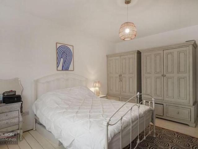 Farm for sale in Harrow On The Hill, Greater London