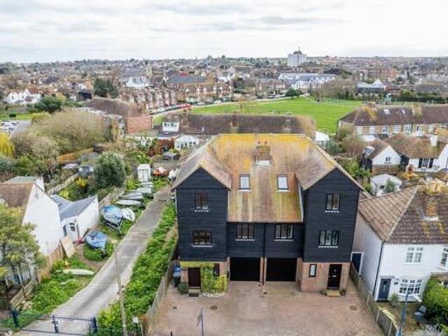 House for sale in Whitstable, Kent