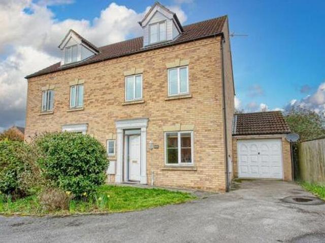 House for sale in Loundsley Green, East Midlands